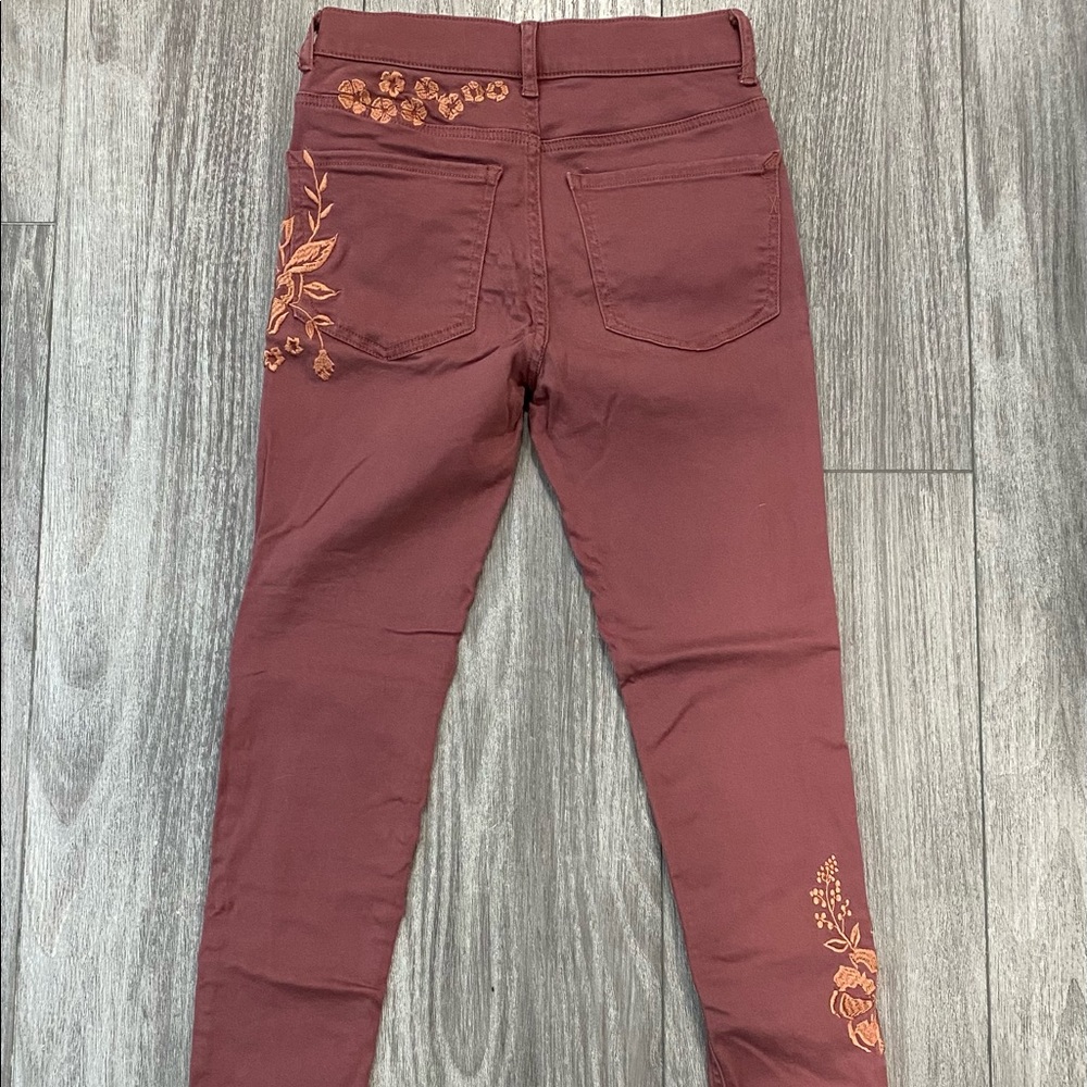 Express High Rise Supersoft Rose Gold Embroidered Stretchy Leggings Sz 0 or 2 - Picture 10 of 13